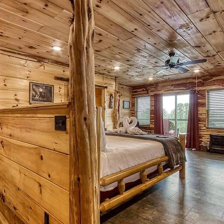 The Log Castle~Stunning Mountain Views~Hot Tub Villa Sevierville Eksteriør bilde